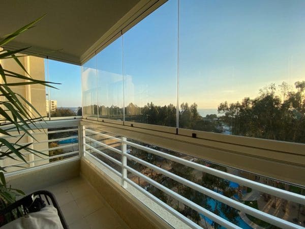 ¿Cómo sellar ventanas para que no entre agua? - Panorama Chile